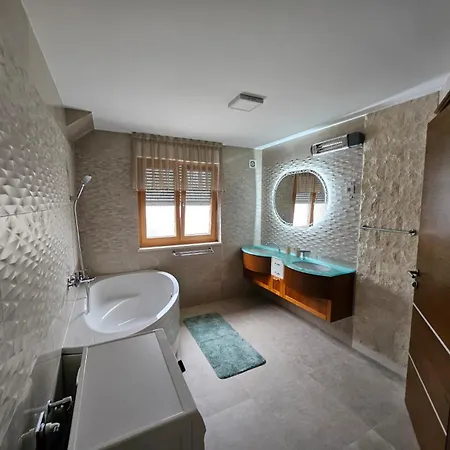 Apartmán Luxury Beachfront - Breges Povljana