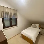 Daire Luxury Beachfront Breges - First Row To The Sea Povljana