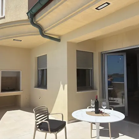 Lejlighed Luxury Beachfront - Breges Povljana