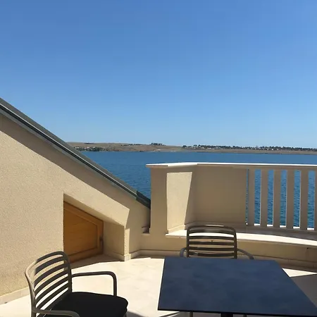 Luxury Beachfront - Breges *