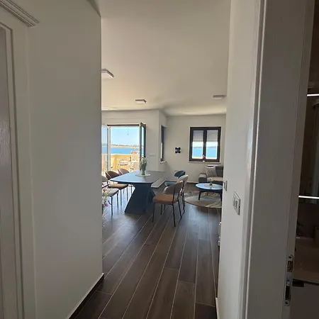 Lejlighed Luxury Beachfront - Breges *