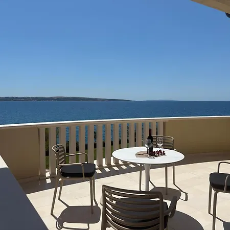 Luxury Beachfront - Breges Povljana
