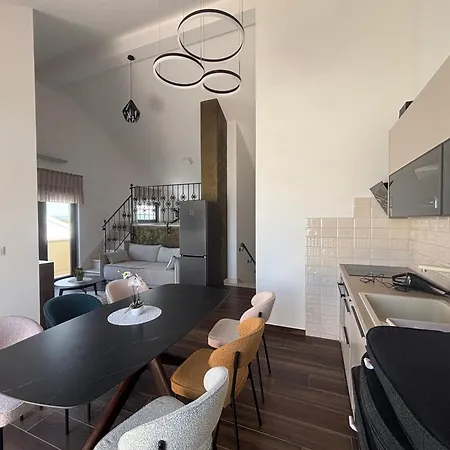 Luxury Beachfront - Breges Apartamento