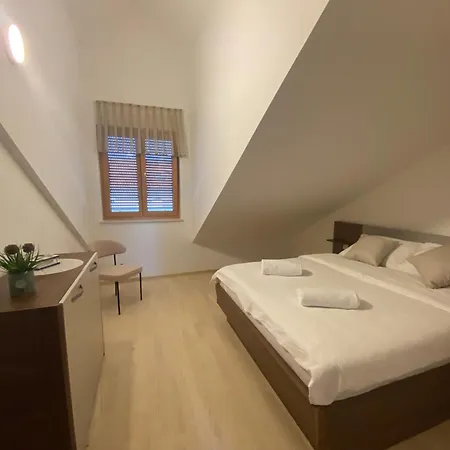 Luxury Beachfront - Breges