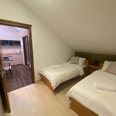 Apartment Luxury Beachfront - Breges