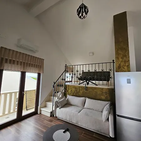 Apartment Luxury Beachfront - Breges Povljana