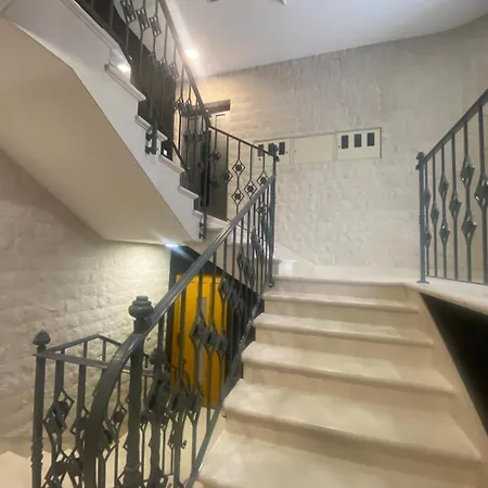 Apartment Luxury Beachfront - Breges